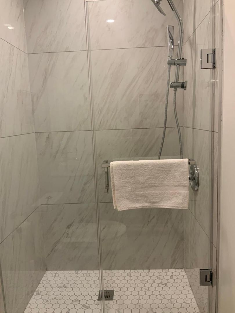 טורונטו Leaside Garden Guesthouse מראה חיצוני תמונה